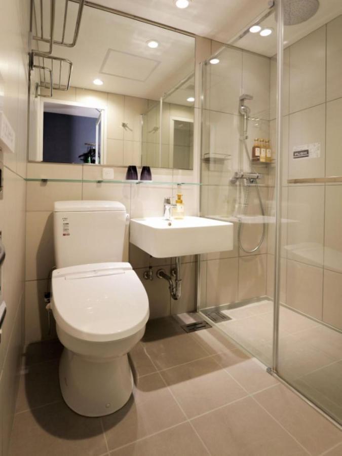Travelodge Nagoya Sakae Exteriör bild
